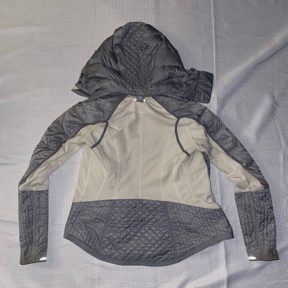 Lululemon Run Bundle Up - Picture 6 of 8